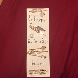 Decorative bobby pin set